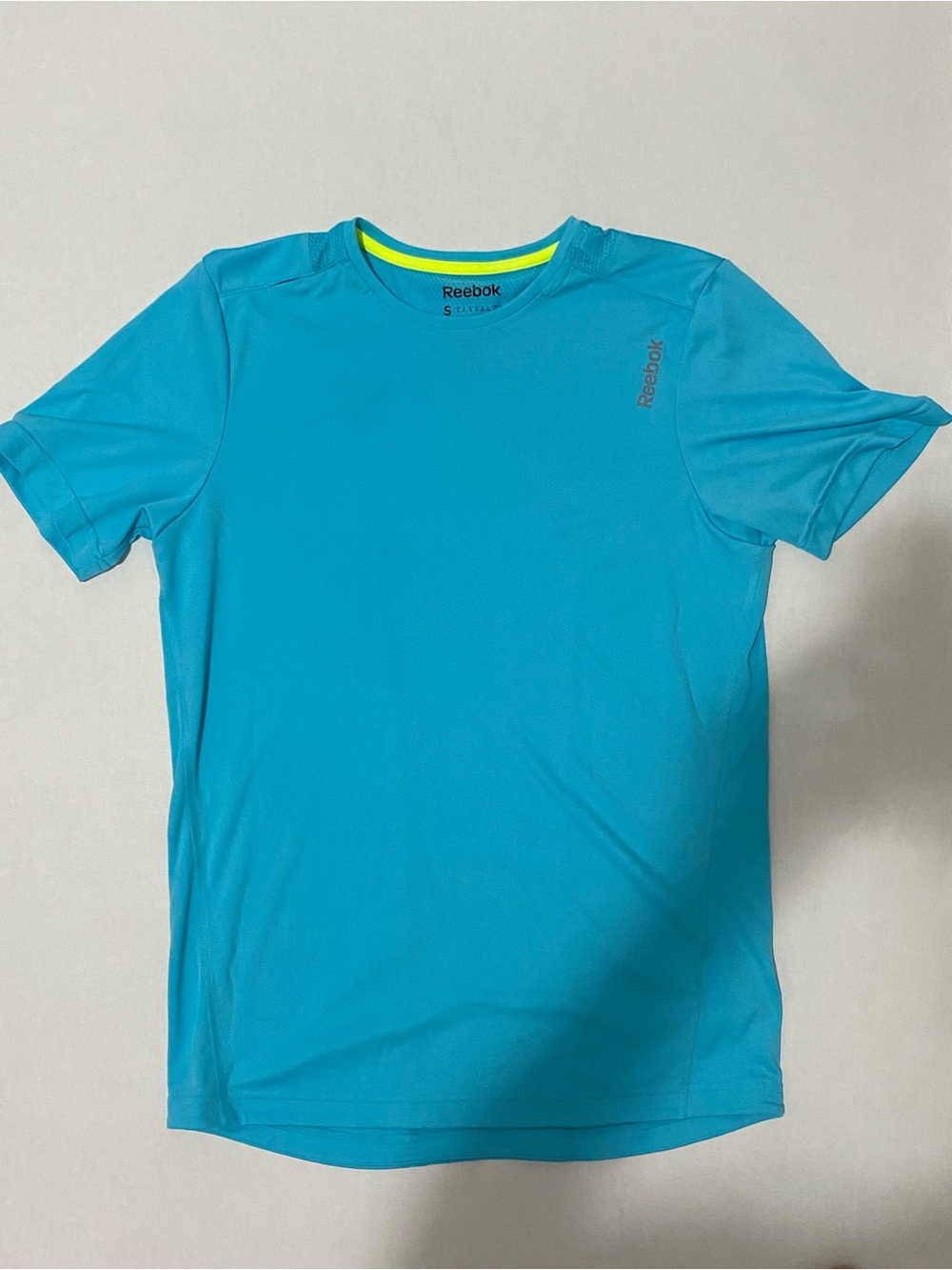 Reebok Men’s Short Sleeve Athletic Tee — Teal Blue with Neon Trim Size S